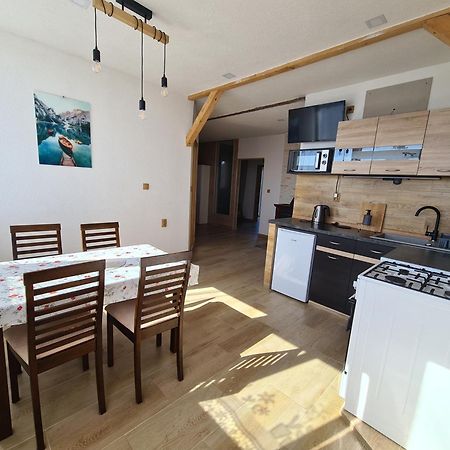 Apartman Sara Ліпно-над-Влтавою Екстер'єр фото